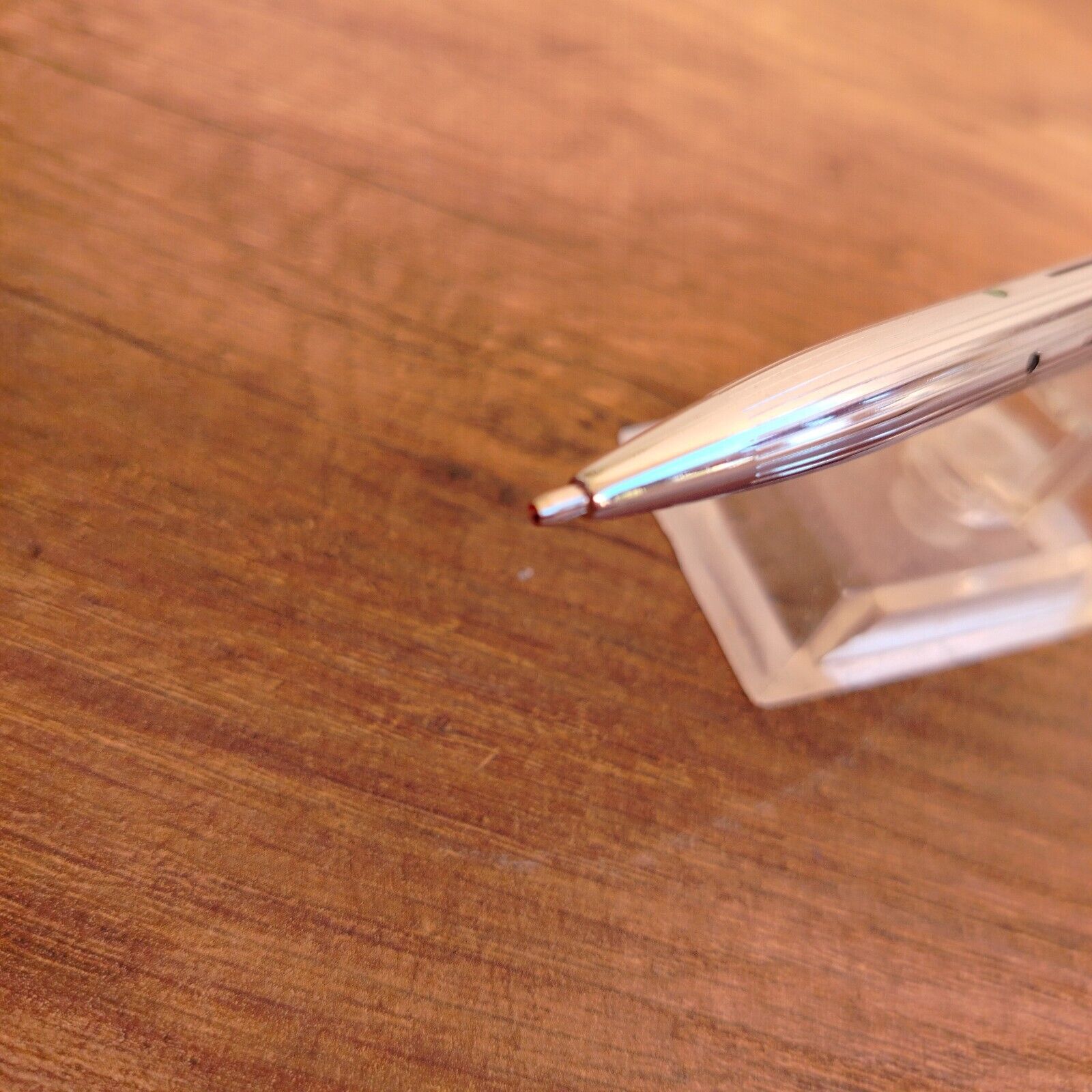 ⁦قلم رصاص فيند سوبر نورما معدني كروم، 4 ألوان، 1.18 مم، صنع في ألمانيا⁩ - الصورة ⁦4⁩