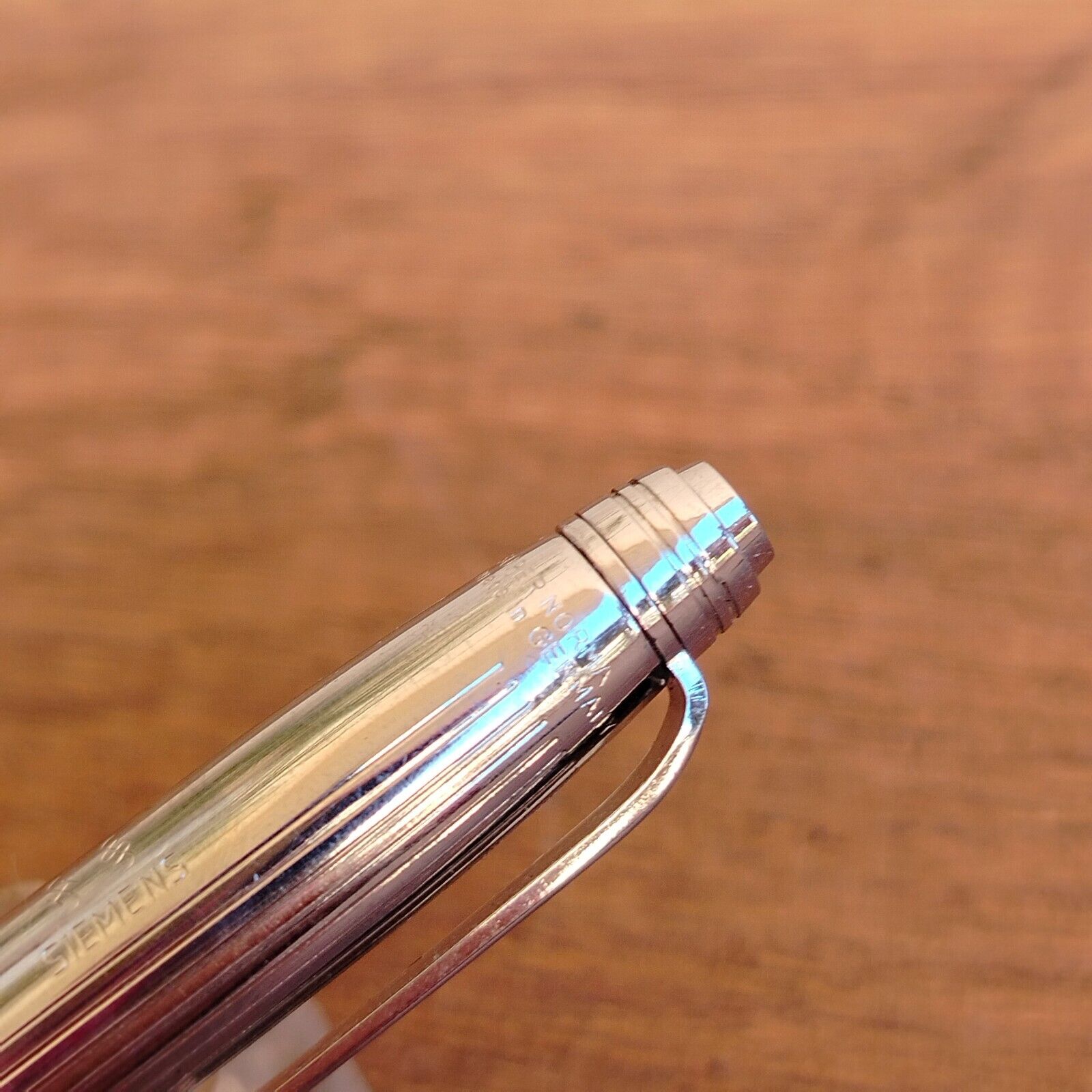 ⁦قلم رصاص فيند سوبر نورما معدني كروم، 4 ألوان، 1.18 مم، صنع في ألمانيا⁩ - الصورة ⁦8⁩