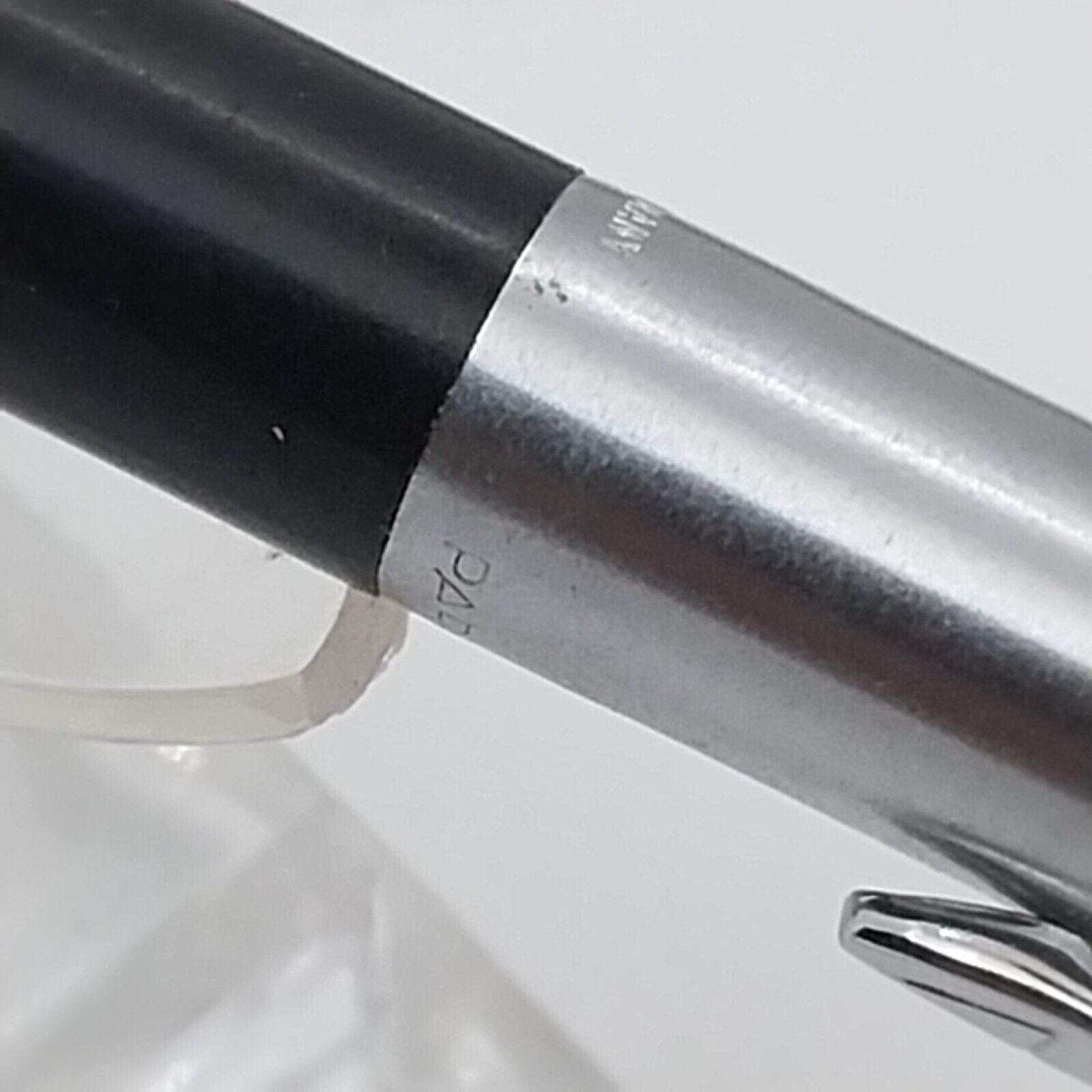 ⁦قلم حبر جاف "جوتر" عتيق ونادر من باركر، 4 ألوان، ألمانيا رقم 11412⁩ - الصورة ⁦10⁩