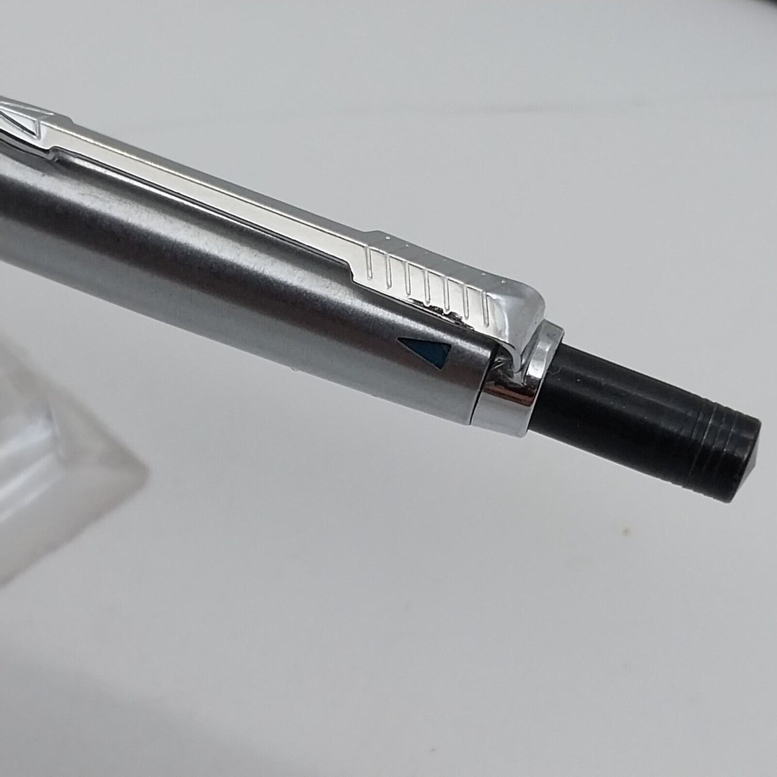 ⁦قلم حبر جاف "جوتر" عتيق ونادر من باركر، 4 ألوان، ألمانيا رقم 11412⁩ - الصورة ⁦3⁩