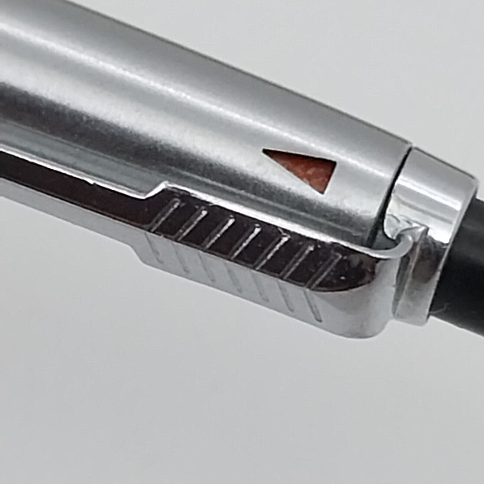 ⁦قلم حبر جاف "جوتر" عتيق ونادر من باركر، 4 ألوان، ألمانيا رقم 11412⁩ - الصورة ⁦6⁩