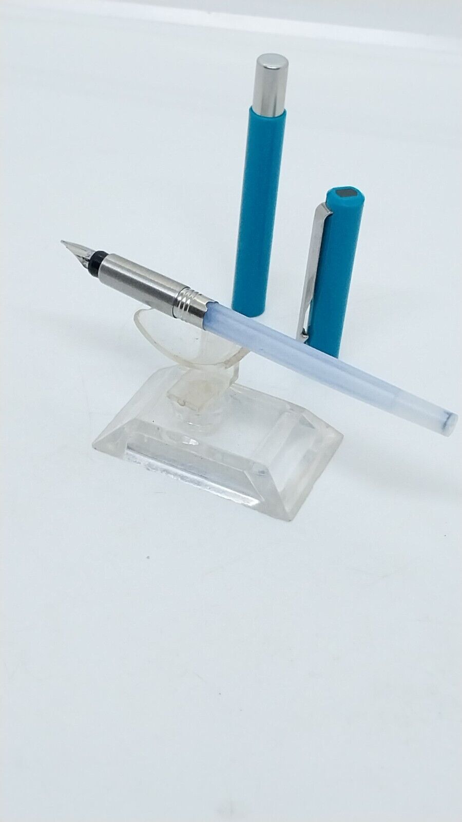 ⁦قلم باركر فيكتور فيكتور موديل ١٩٨٤، لون فيروزي، صنع في فرنسا رقم ١١٨٢٤⁩ - الصورة ⁦11⁩