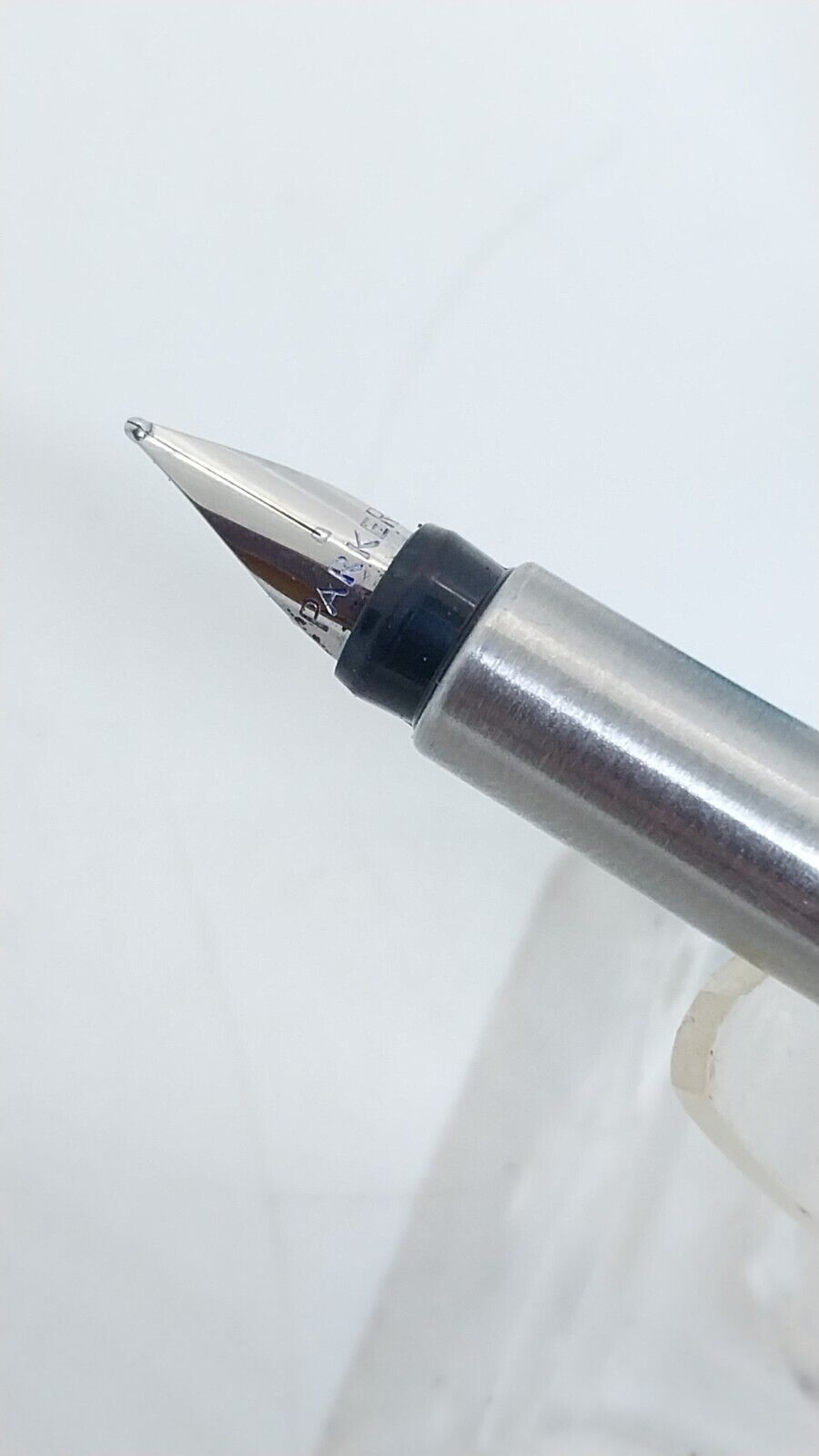 ⁦قلم باركر فيكتور فيكتور موديل ١٩٨٤، لون فيروزي، صنع في فرنسا رقم ١١٨٢٤⁩ - الصورة ⁦13⁩