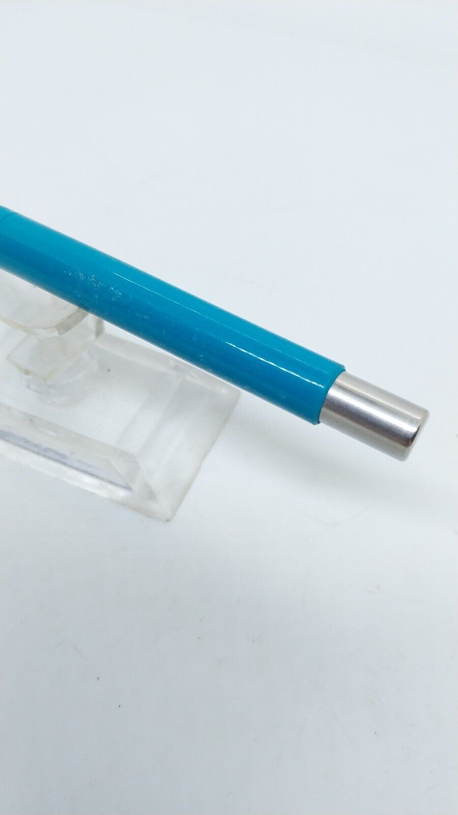 ⁦قلم باركر فيكتور فيكتور موديل ١٩٨٤، لون فيروزي، صنع في فرنسا رقم ١١٨٢٤⁩ - الصورة ⁦3⁩