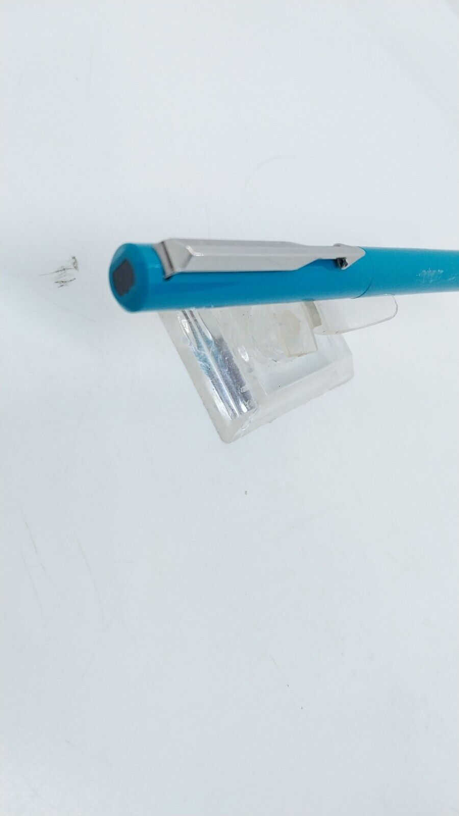 ⁦قلم باركر فيكتور فيكتور موديل ١٩٨٤، لون فيروزي، صنع في فرنسا رقم ١١٨٢٤⁩ - الصورة ⁦4⁩