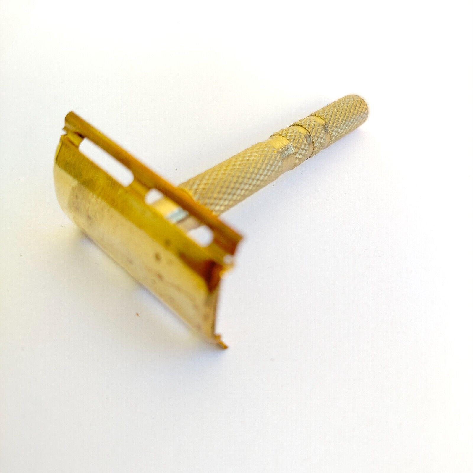 ⁦ماكينة حلاقة آمنة ذات حدين عتيقة، للاستخدام الخارجي، للتخييم، لون نحاسي، عمود قابل للإزالة⁩ - الصورة ⁦9⁩