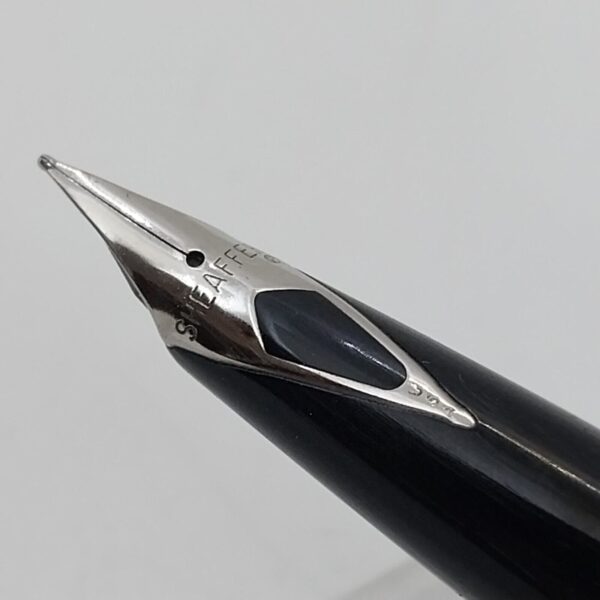 ⁦قلم حبر جاف Sheaffer Imperial 440 أسود نعناعي عتيق، رأس F، الولايات المتحدة الأمريكية رقم 11391⁩ - الصورة ⁦3⁩
