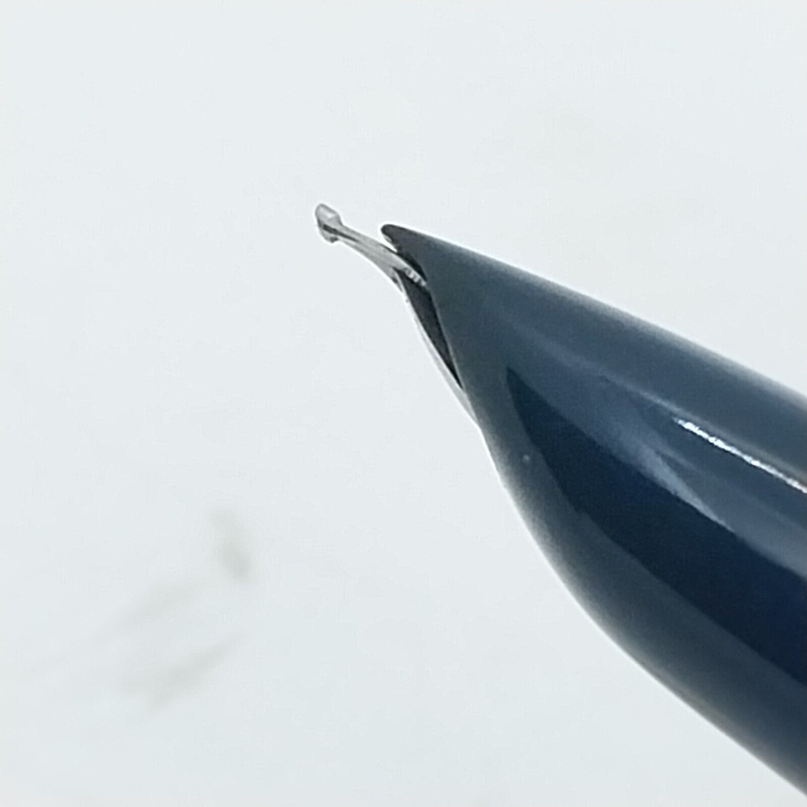 ⁦قلم حبر جاف باركر 21 من فينتاج مينت، رأس F، لون أزرق داكن، رقم الولايات المتحدة الأمريكية 11528⁩ - الصورة ⁦6⁩