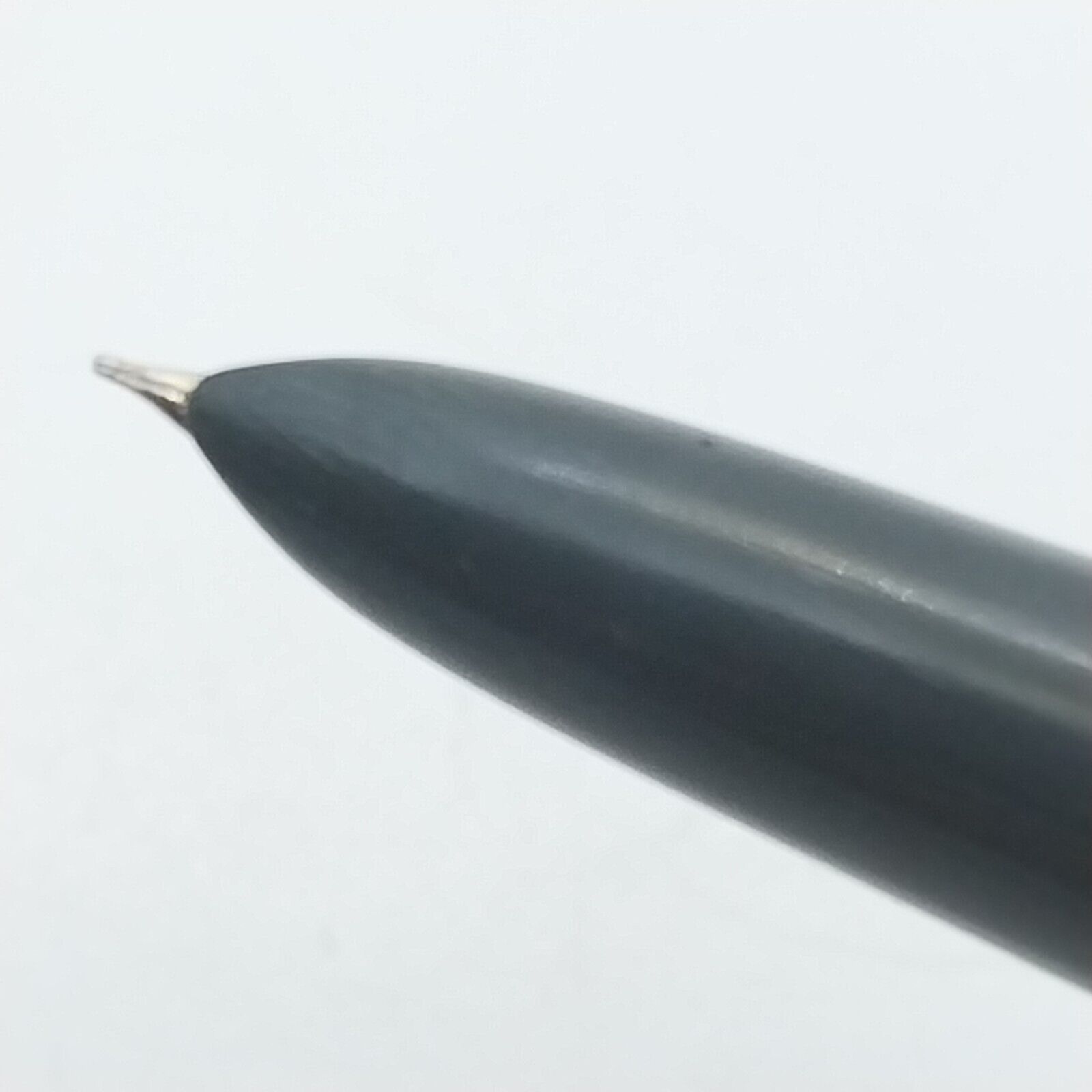 ⁦قلم حبر جاف باركر 21 من فينتاج مينت، رأس F، لون رمادي، رقم الولايات المتحدة الأمريكية 11529⁩ - الصورة ⁦4⁩