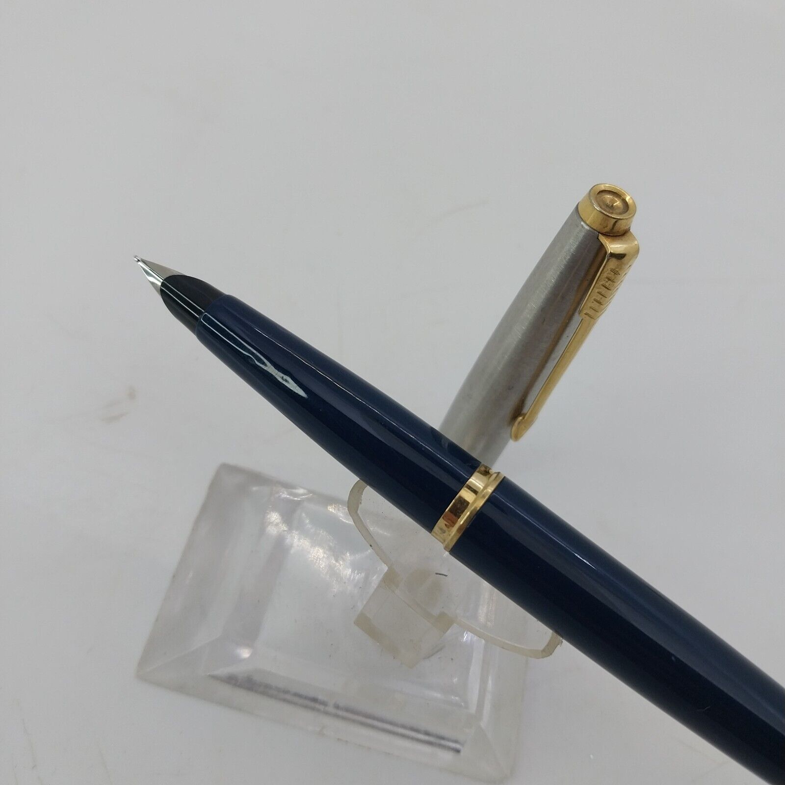 ⁦قلم حبر جاف باركر 45 من فينتاج مينت، الولايات المتحدة الأمريكية، رأس متوسط، لون أزرق داكن، رقم 11493⁩ - الصورة ⁦2⁩
