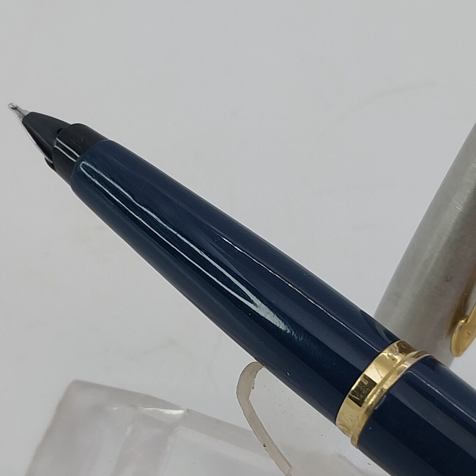 ⁦قلم حبر جاف باركر 45 من فينتاج مينت، الولايات المتحدة الأمريكية، رأس متوسط، لون أزرق داكن، رقم 11493⁩ - الصورة ⁦8⁩