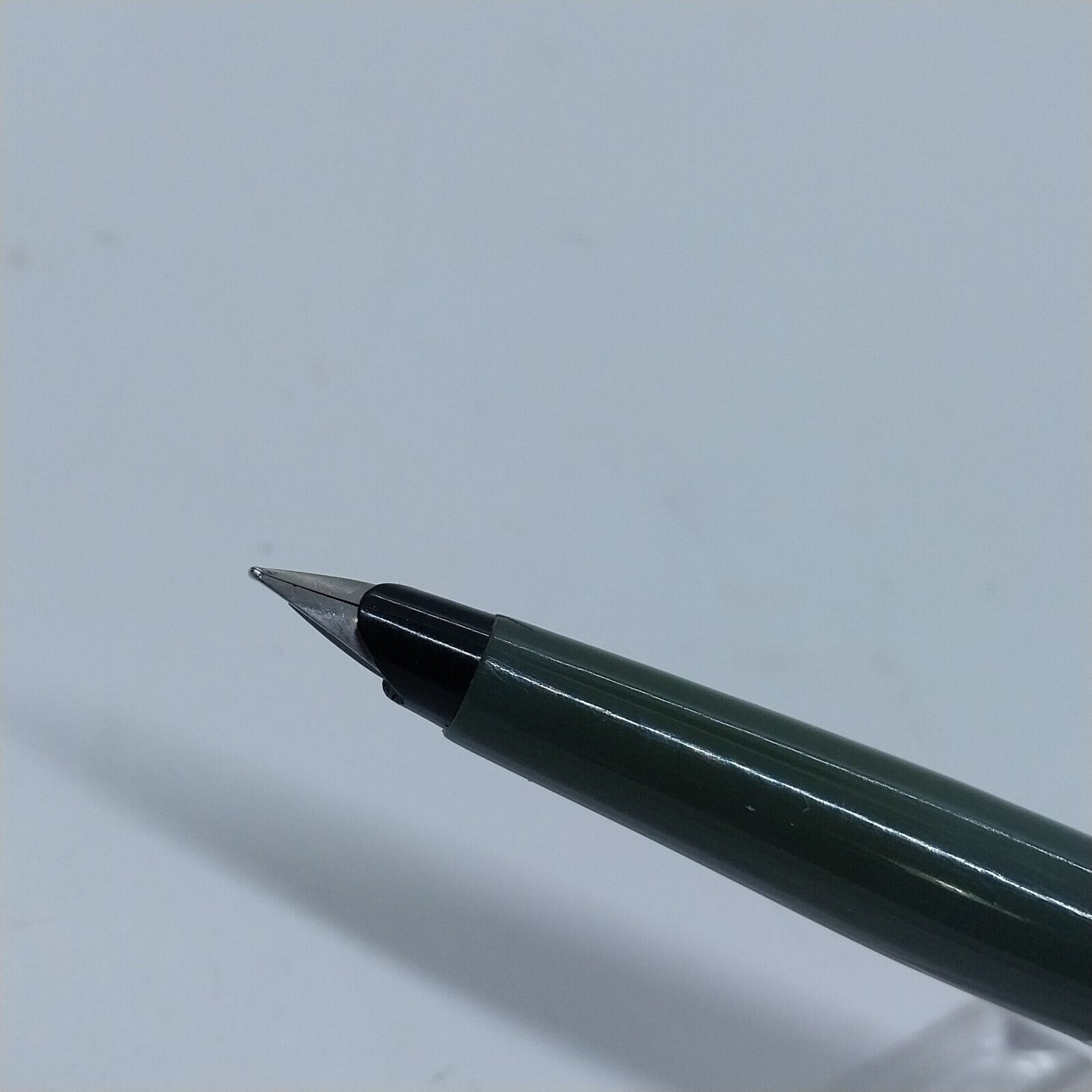 ⁦قلم باركر 45 رمادي من فينتاج مينت، رأس متوسط، الولايات المتحدة الأمريكية، رقم 11184⁩ - الصورة ⁦2⁩