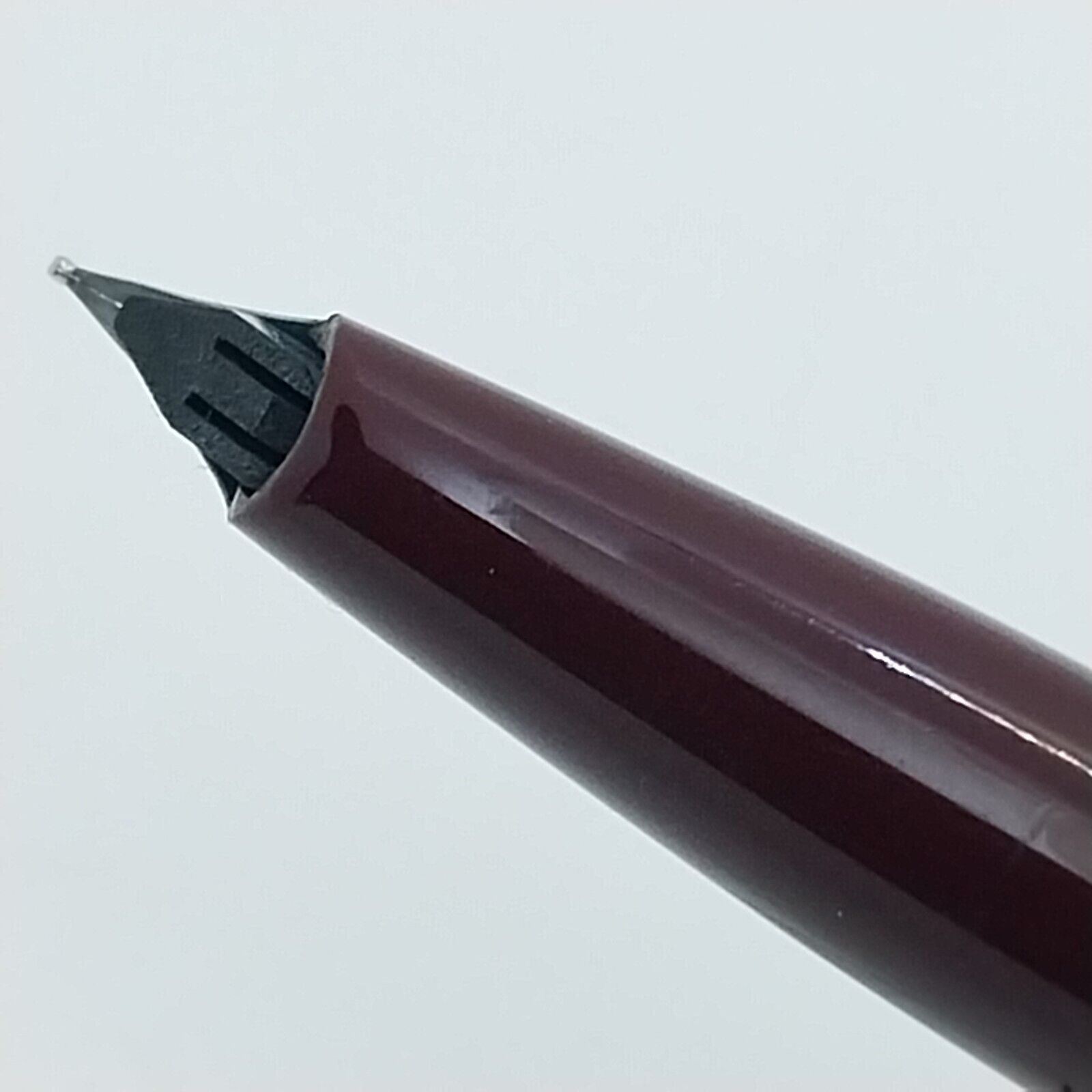 ⁦قلم حبر جاف عتيق من ماركة شيفر إمبريال بلون بورجوندي، رأس F، الولايات المتحدة الأمريكية رقم 11544⁩ - الصورة ⁦5⁩