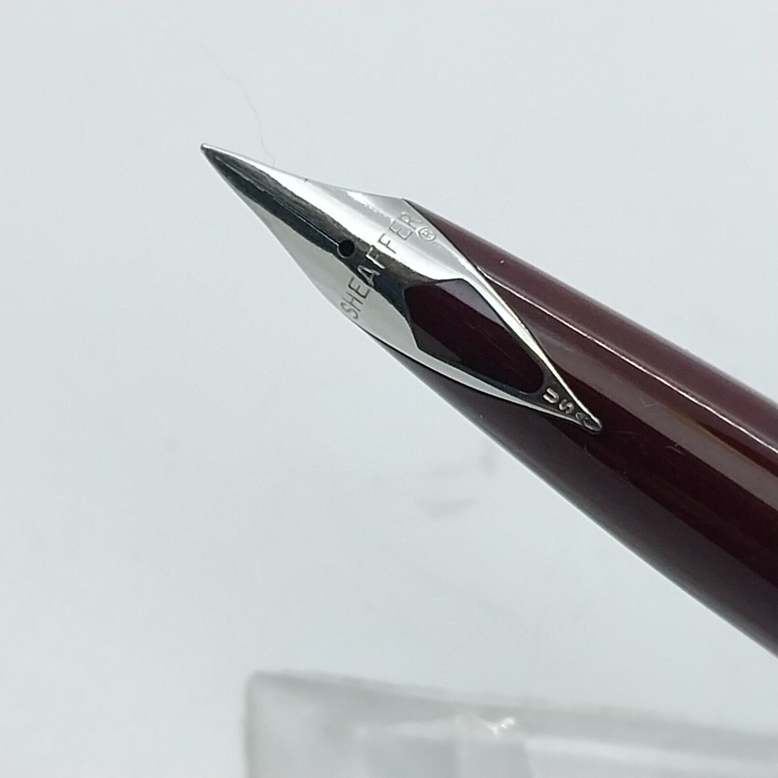 ⁦قلم حبر جاف إمبريال من ماركة شيفر مينت فينتاج، مقاس F، لون عنابي، الولايات المتحدة الأمريكية رقم 11514⁩ - الصورة ⁦3⁩