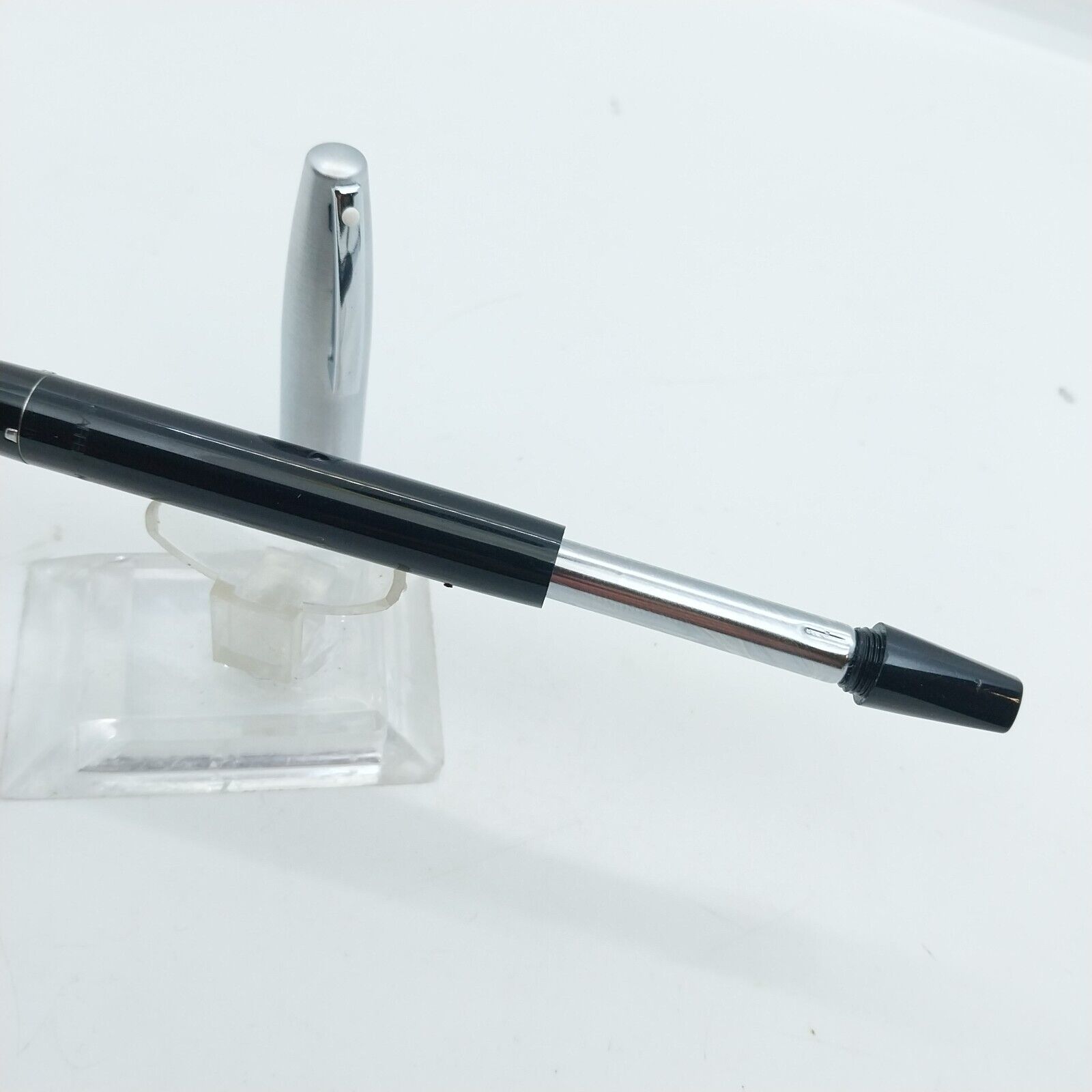 ⁦قلم حبر جاف إمبريال تاتش داون من شركة شيفر مينت فينتاج، لون أسود، الولايات المتحدة الأمريكية رقم 11524⁩ - الصورة ⁦3⁩