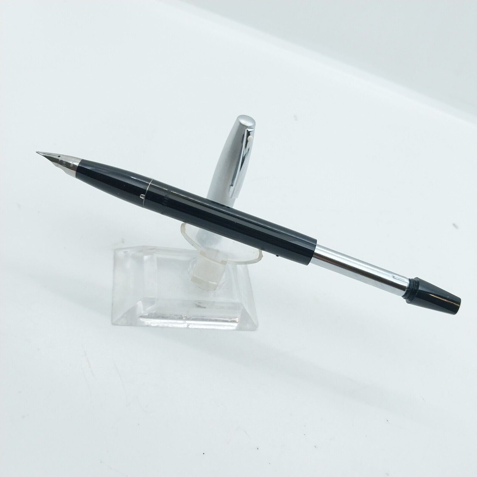 قلم حبر جاف إمبريال تاتش داون من شركة شيفر مينت فينتاج، لون أسود، الولايات المتحدة الأمريكية رقم 11524