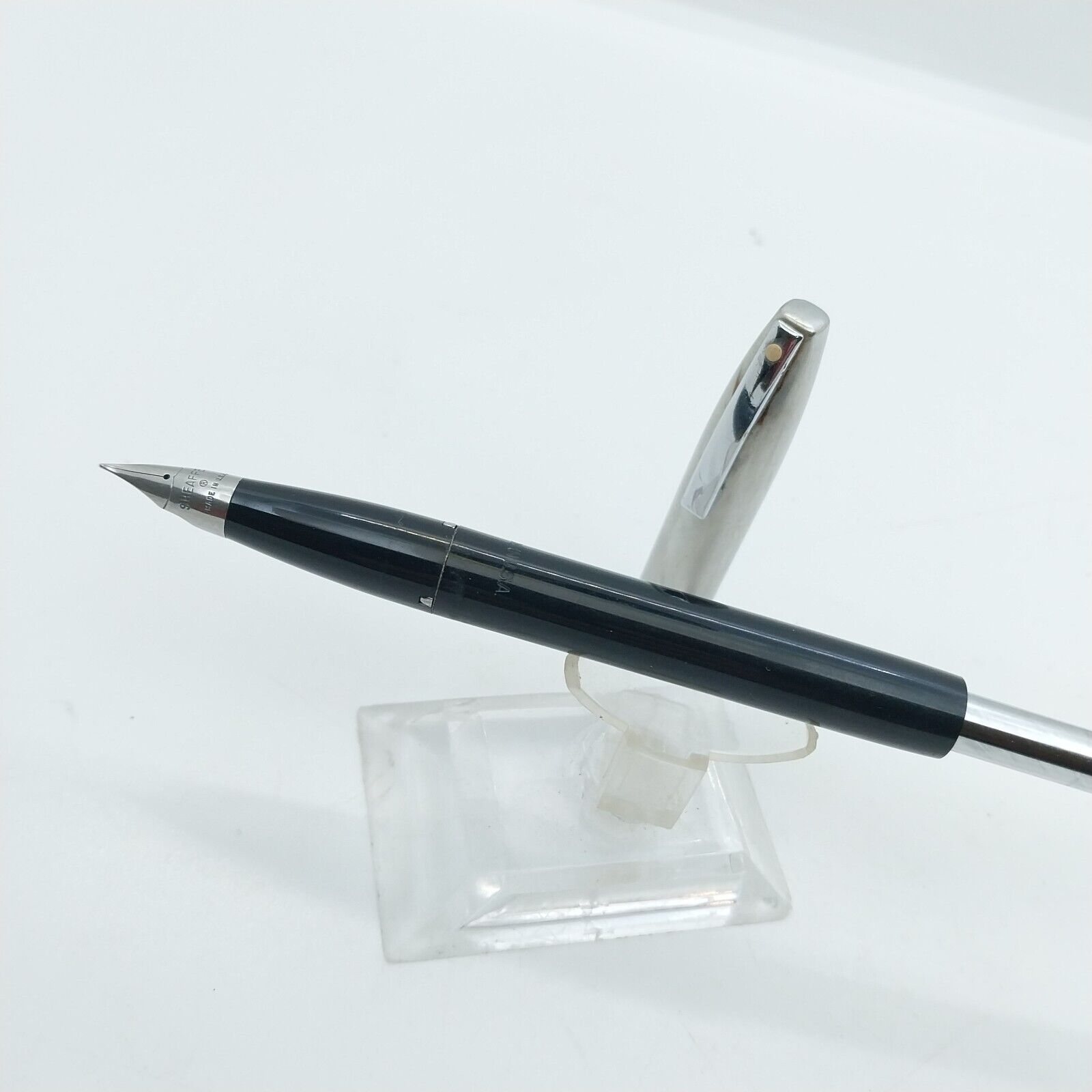 ⁦قلم حبر جاف إمبريال تاتش داون من شركة شيفر مينت فينتاج، لون أسود، الولايات المتحدة الأمريكية رقم 11525⁩ - الصورة ⁦2⁩