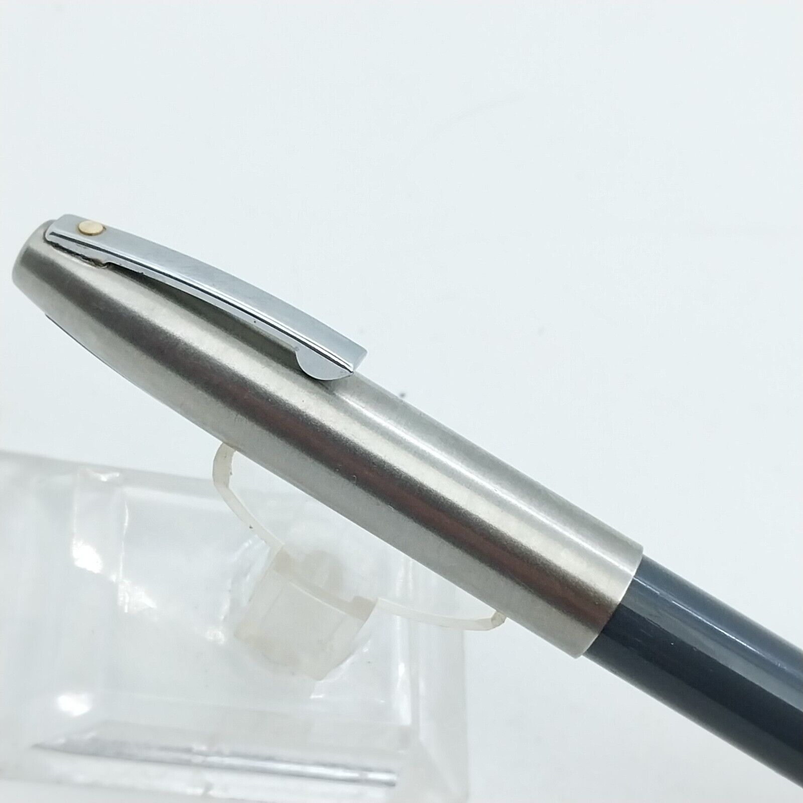 ⁦قلم حبر جاف إمبريال تاتش داون من شيفر مينت فينتاج، لون رمادي، الولايات المتحدة الأمريكية رقم 11520⁩ - الصورة ⁦12⁩