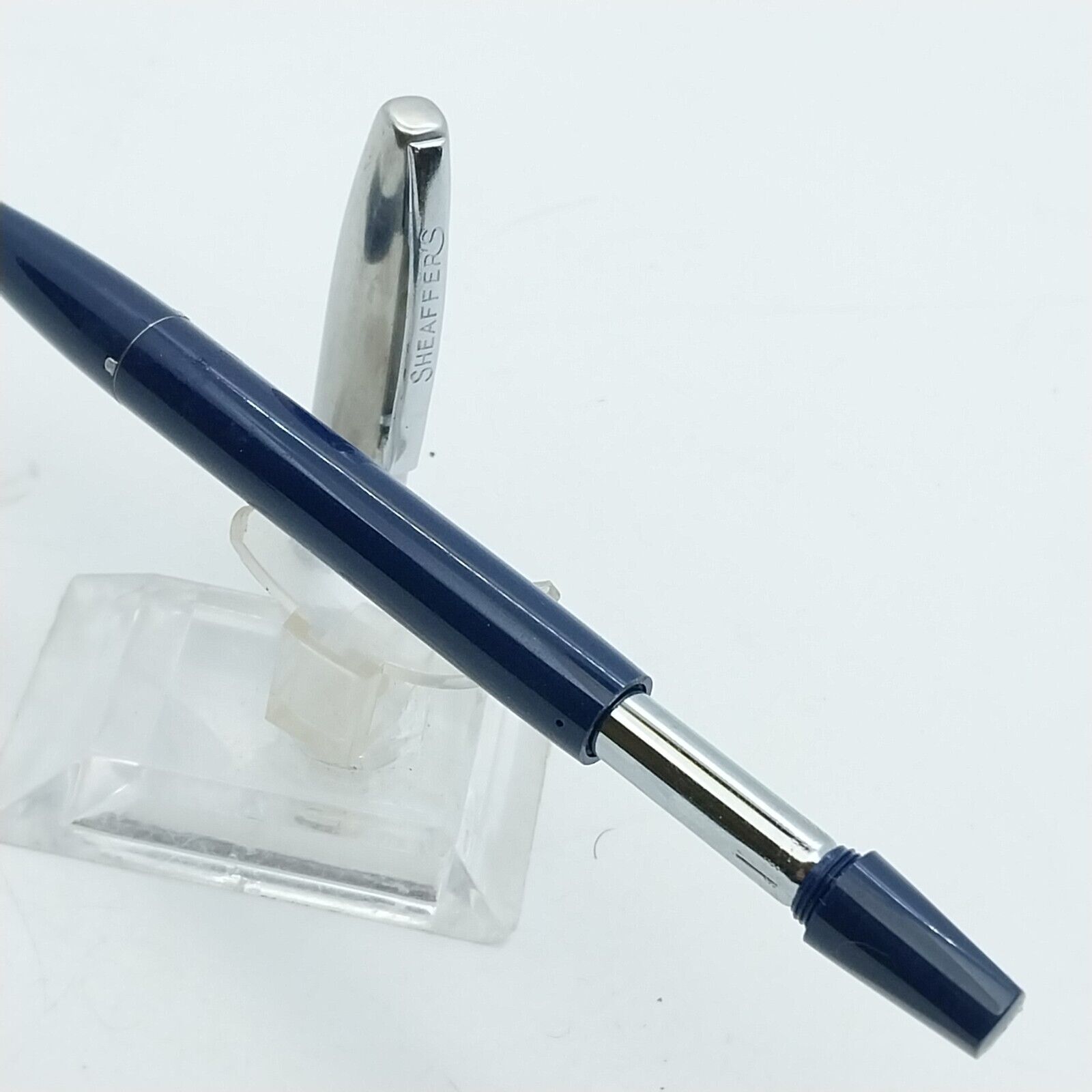 ⁦قلم حبر جاف إمبريال تاتش داون من شيفر مينت فينتاج، لون أزرق داكن، الولايات المتحدة الأمريكية رقم 11517⁩ - الصورة ⁦10⁩