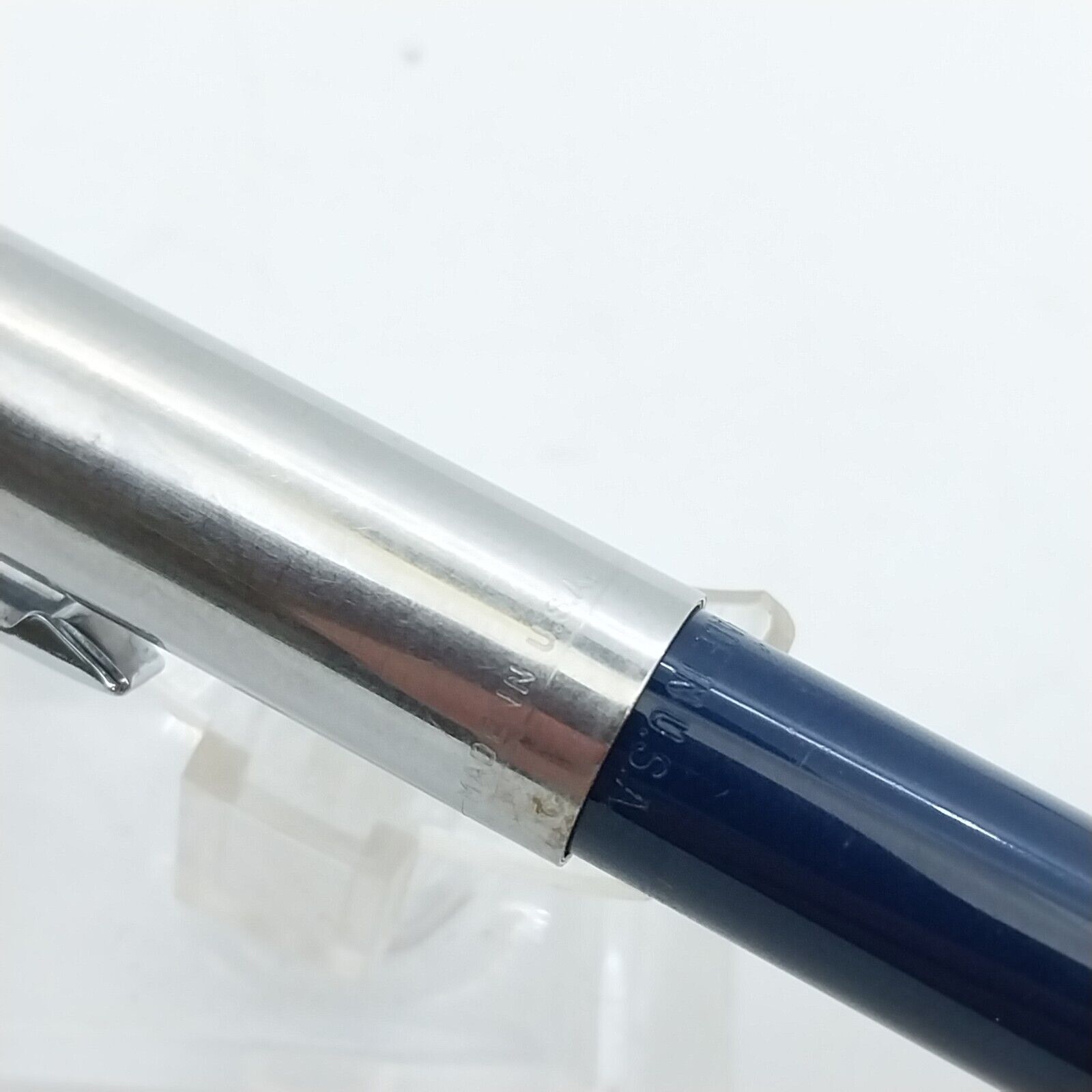 ⁦قلم حبر جاف إمبريال تاتش داون من شيفر مينت فينتاج، لون أزرق داكن، الولايات المتحدة الأمريكية رقم 11517⁩ - الصورة ⁦14⁩