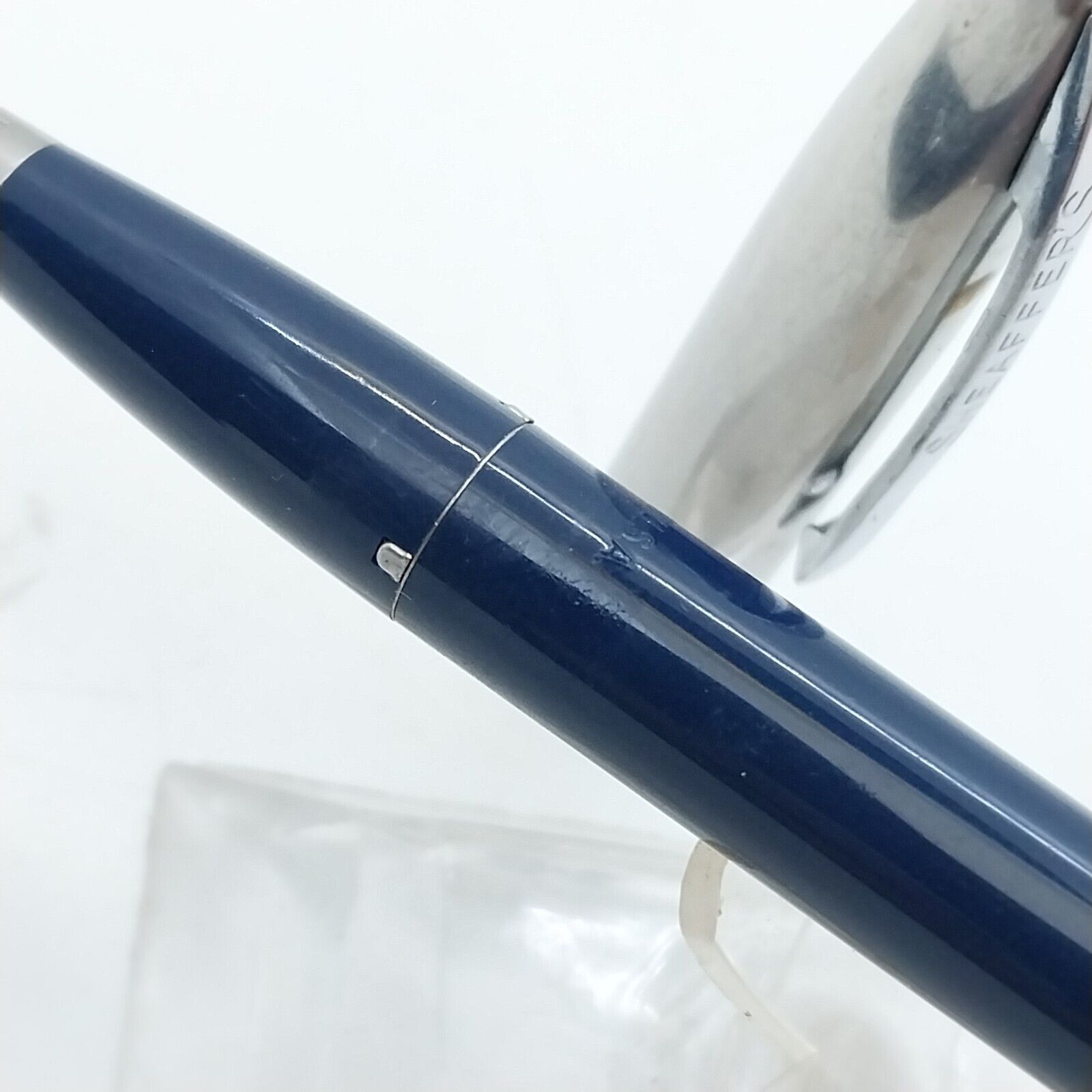 ⁦قلم حبر جاف إمبريال تاتش داون من شيفر مينت فينتاج، لون أزرق داكن، الولايات المتحدة الأمريكية رقم 11517⁩ - الصورة ⁦9⁩