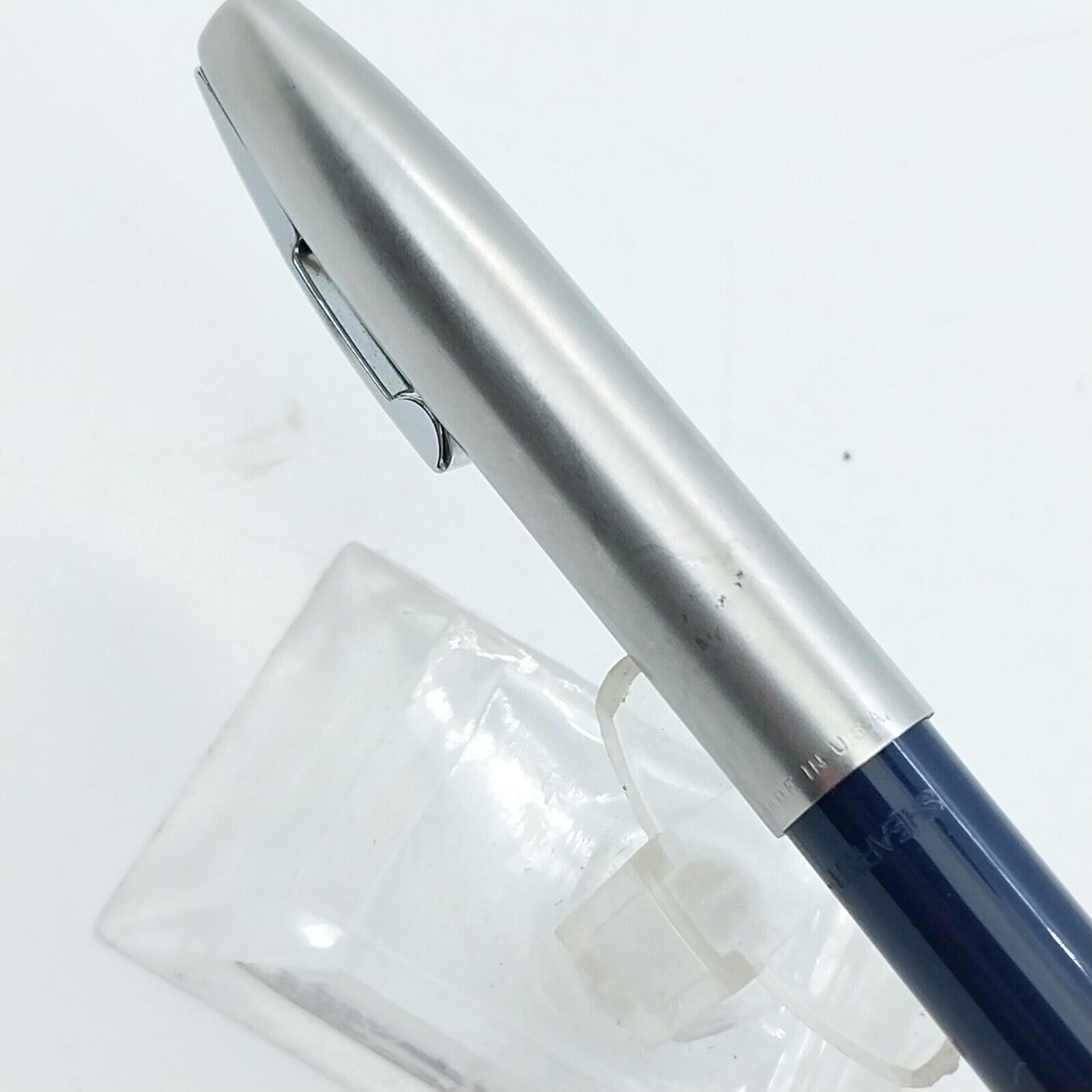 ⁦قلم حبر جاف إمبريال تاتش داون من شيفر مينت فينتاج، لون أزرق داكن، الولايات المتحدة الأمريكية رقم 11518⁩ - الصورة ⁦12⁩