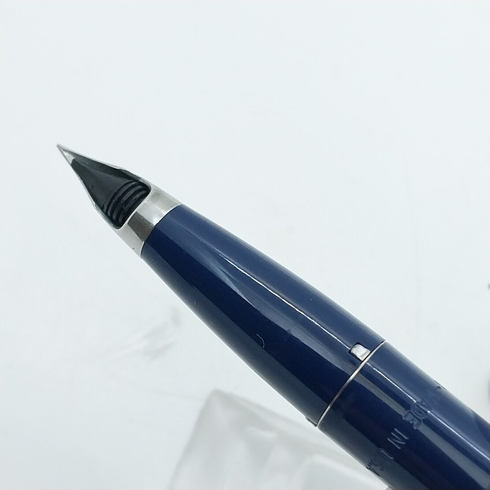 ⁦قلم حبر جاف إمبريال تاتش داون من شيفر مينت فينتاج، لون أزرق داكن، الولايات المتحدة الأمريكية رقم 11518⁩ - الصورة ⁦6⁩