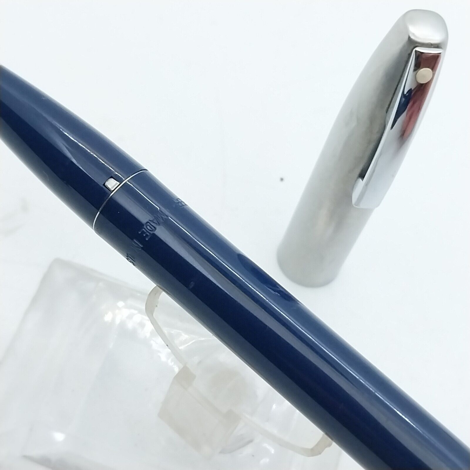 ⁦قلم حبر جاف إمبريال تاتش داون من شيفر مينت فينتاج، لون أزرق داكن، الولايات المتحدة الأمريكية رقم 11518⁩ - الصورة ⁦7⁩