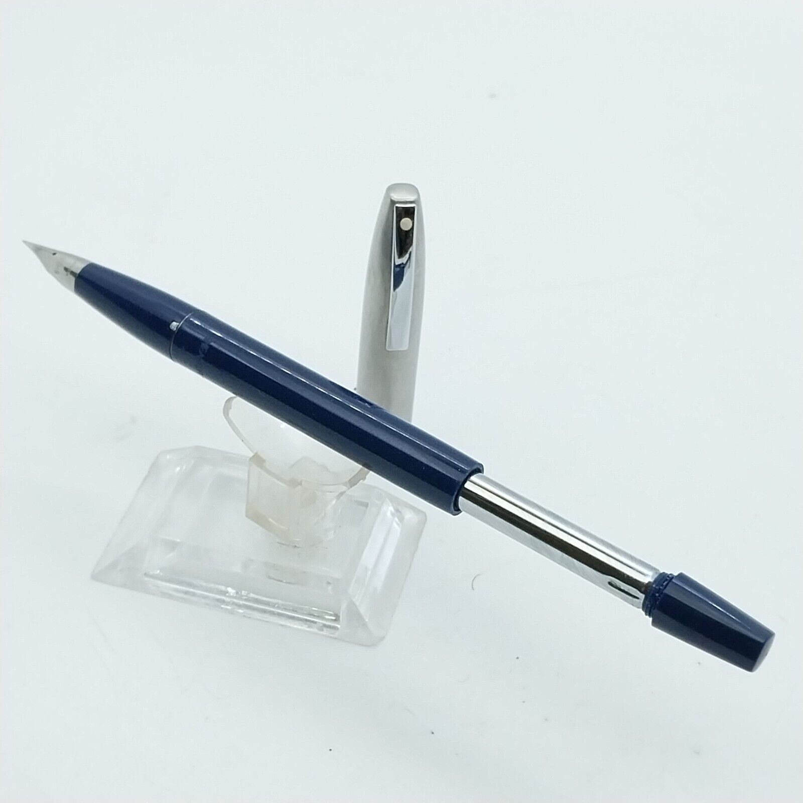 قلم حبر جاف إمبريال تاتش داون من شيفر مينت فينتاج، لون أزرق داكن، الولايات المتحدة الأمريكية رقم 11518