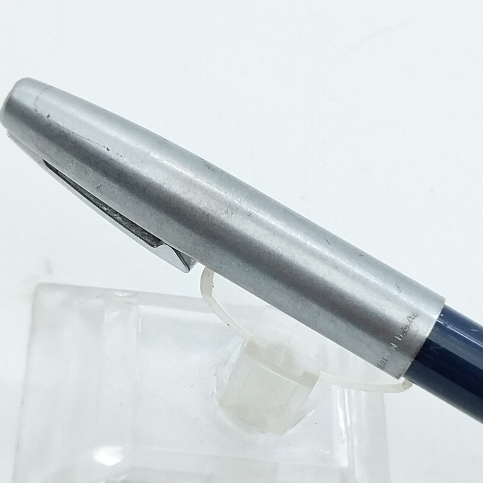 ⁦قلم حبر جاف إمبريال تاتش داون من شيفر مينت فينتاج، لون أزرق داكن، الولايات المتحدة الأمريكية رقم 11519⁩ - الصورة ⁦14⁩