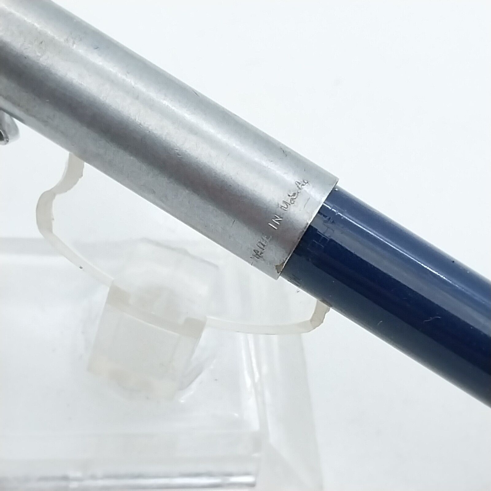 ⁦قلم حبر جاف إمبريال تاتش داون من شيفر مينت فينتاج، لون أزرق داكن، الولايات المتحدة الأمريكية رقم 11519⁩ - الصورة ⁦16⁩