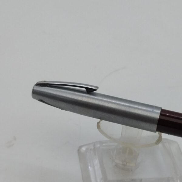 ⁦قلم حبر جاف Sheaffer Imperial عتيق بحالة ممتازة، رأس F بلون عنابي، الولايات المتحدة الأمريكية رقم 11596⁩ - الصورة ⁦12⁩