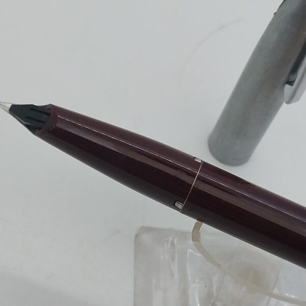⁦قلم حبر جاف Sheaffer Imperial عتيق بحالة ممتازة، رأس F بلون عنابي، الولايات المتحدة الأمريكية رقم 11596⁩ - الصورة ⁦6⁩