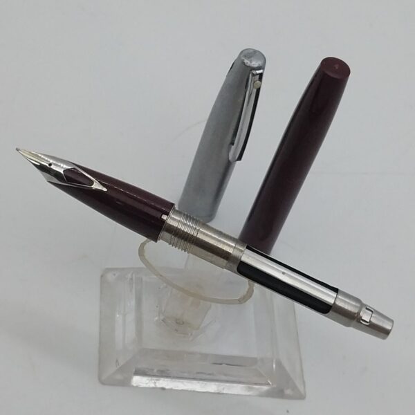 ⁦قلم حبر جاف Sheaffer Imperial عتيق بحالة ممتازة، رأس F بلون عنابي، الولايات المتحدة الأمريكية رقم 11596⁩ - الصورة ⁦8⁩