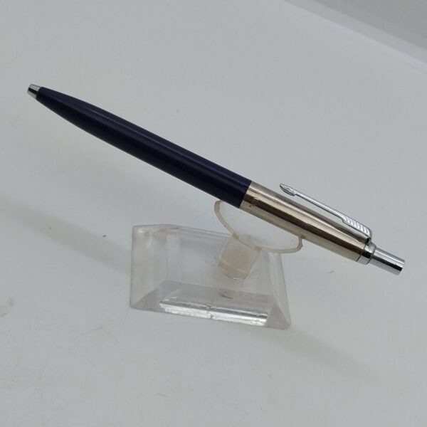 Vintage Pakira similar to parker jotter, purple body #11567