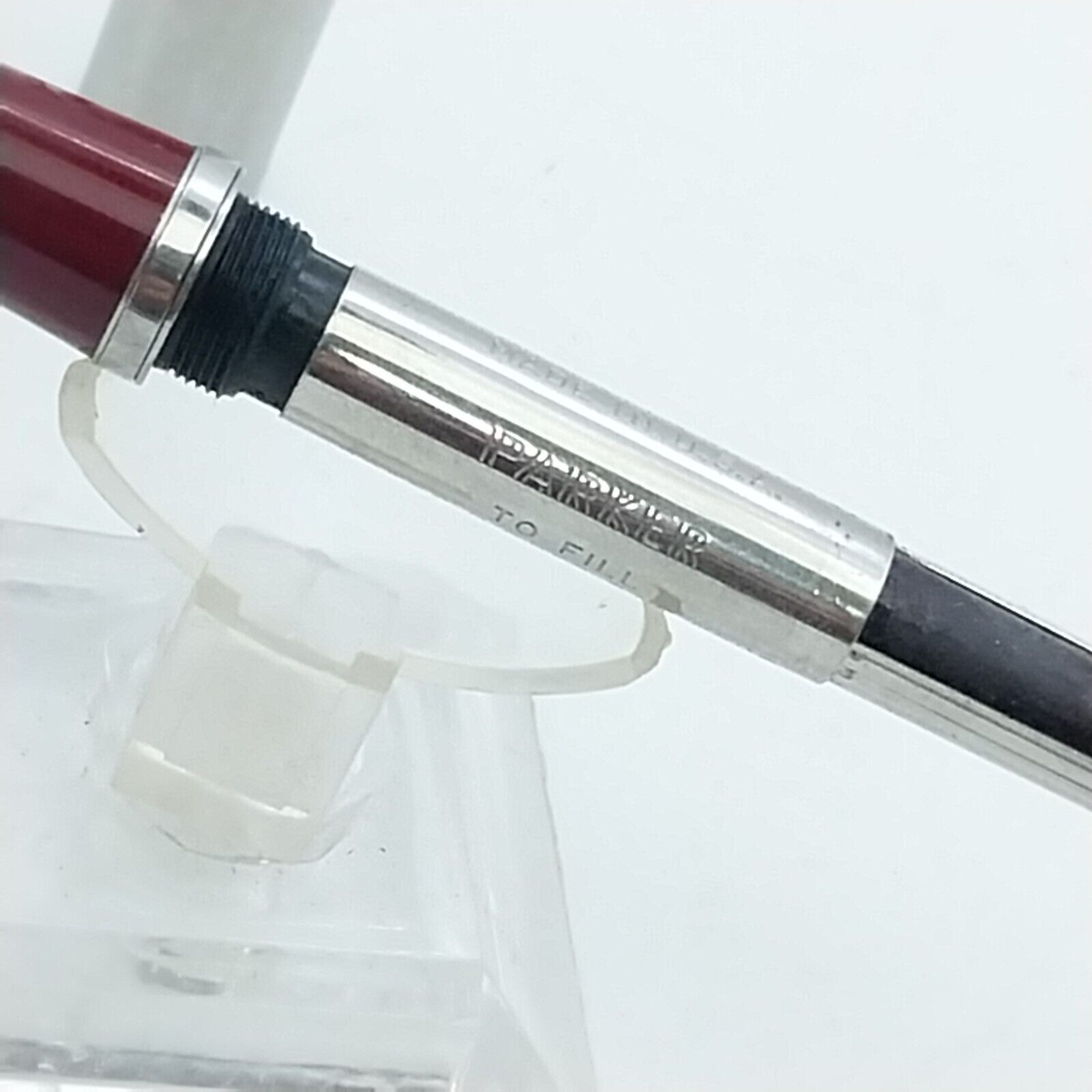 ⁦قلم حبر باركر 21 عتيق، رأس F، لون عنابي/ماروني، رقم الولايات المتحدة الأمريكية 11526⁩ - الصورة ⁦10⁩