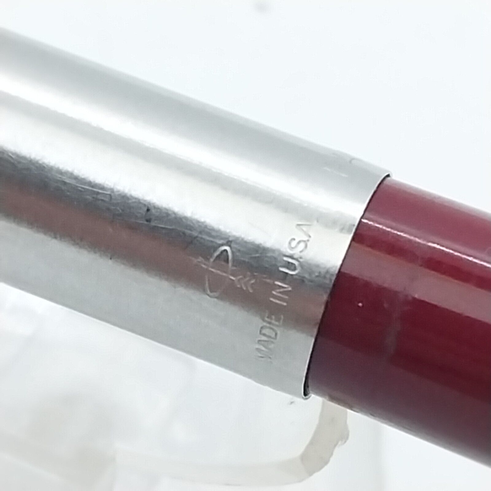 ⁦قلم حبر باركر 21 عتيق، رأس F، لون عنابي/ماروني، رقم الولايات المتحدة الأمريكية 11526⁩ - الصورة ⁦14⁩