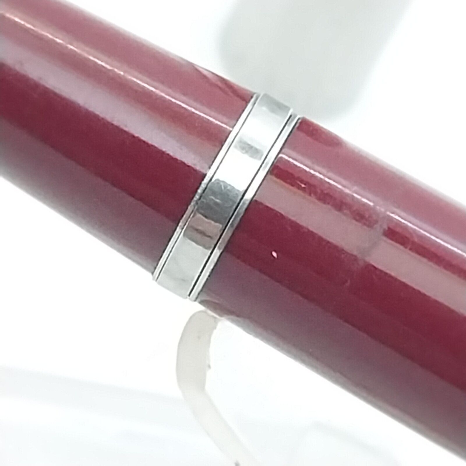 ⁦قلم حبر باركر 21 عتيق، رأس F، لون عنابي/ماروني، رقم الولايات المتحدة الأمريكية 11526⁩ - الصورة ⁦5⁩