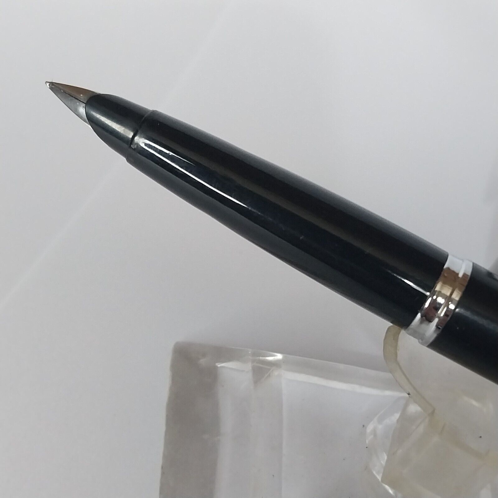 ⁦قلم حبر باركر 45 عتيق، الولايات المتحدة الأمريكية، رأس F، لون أسود، رقم 11488⁩ - الصورة ⁦2⁩