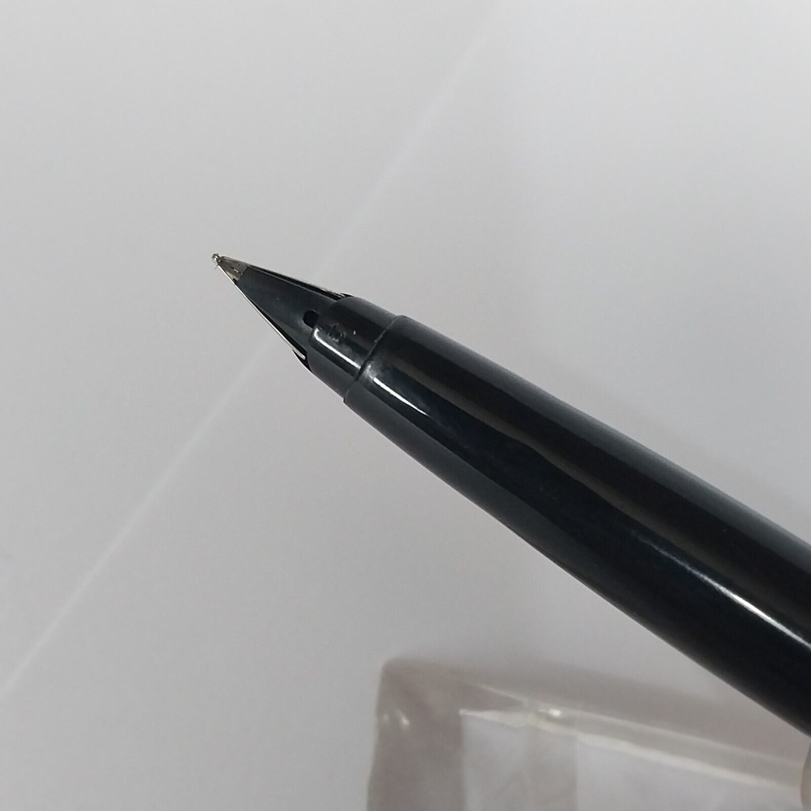 ⁦قلم حبر باركر 45 عتيق، الولايات المتحدة الأمريكية، رأس F، لون أسود، رقم 11488⁩ - الصورة ⁦5⁩