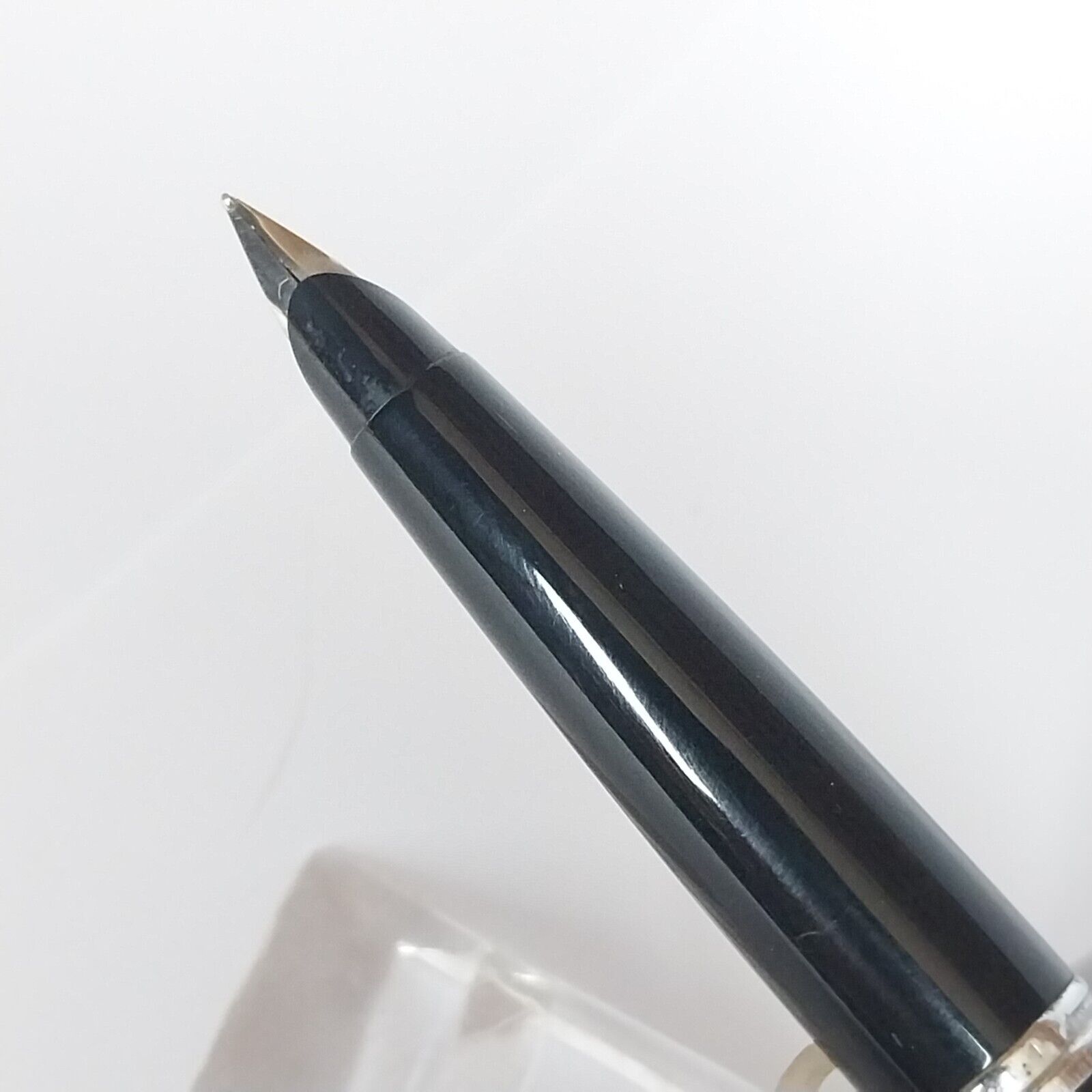 Vintage Parker 45 Fountain Pen ,USA , F Nib, Black Color , #11489 - Image 11