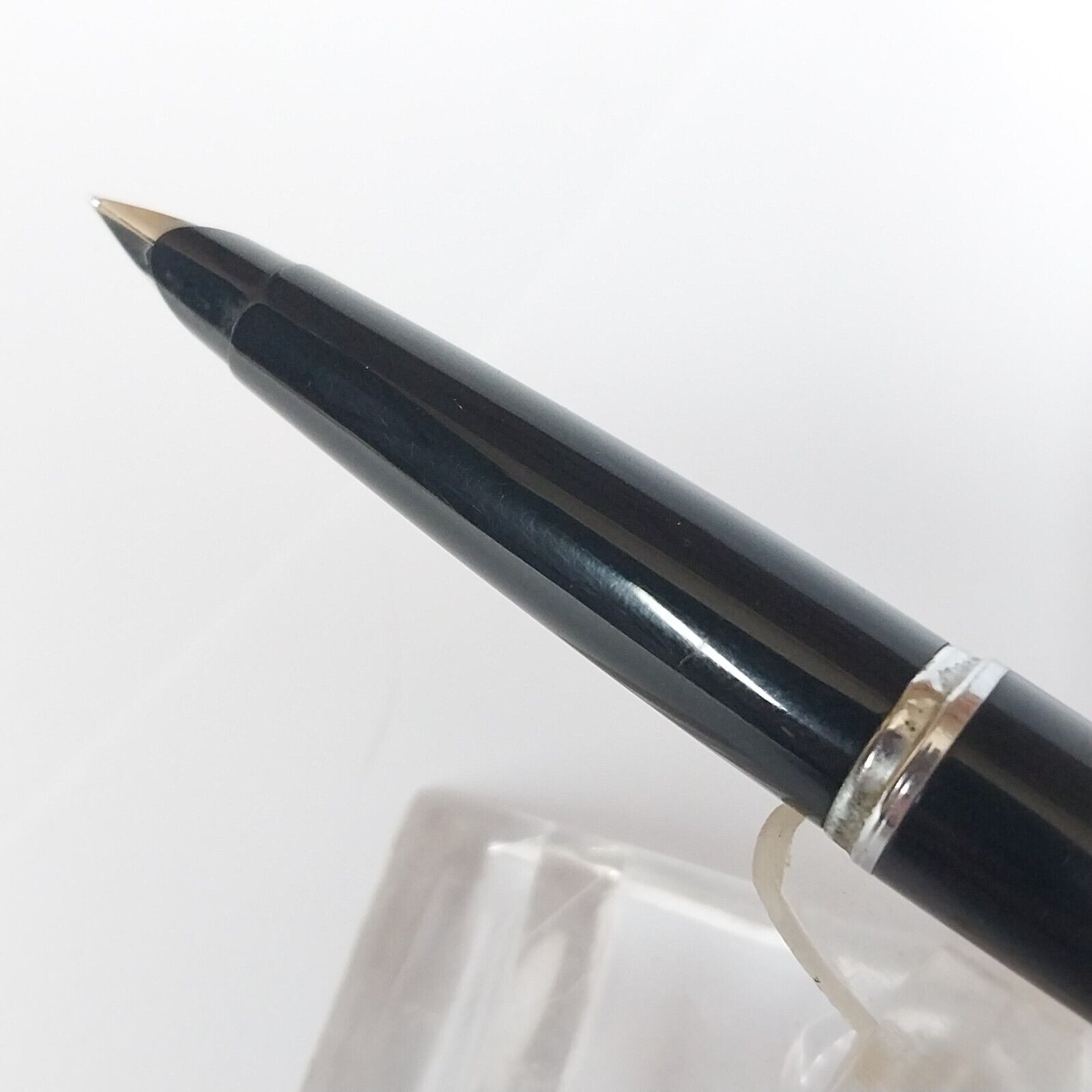 Vintage Parker 45 Fountain Pen ,USA , F Nib, Black Color , #11489 - Image 2