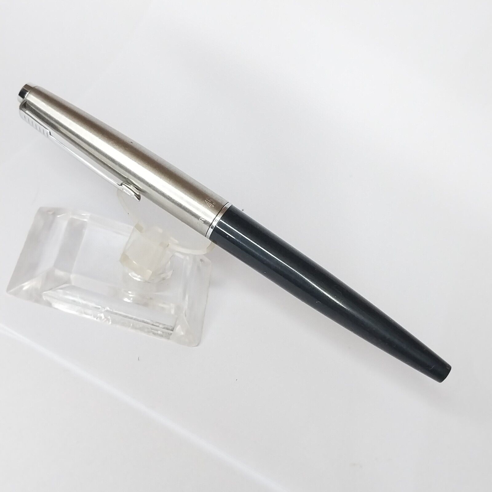 Vintage Parker 45 Fountain Pen ,USA , F Nib, Black Color , #11489 - Image 20