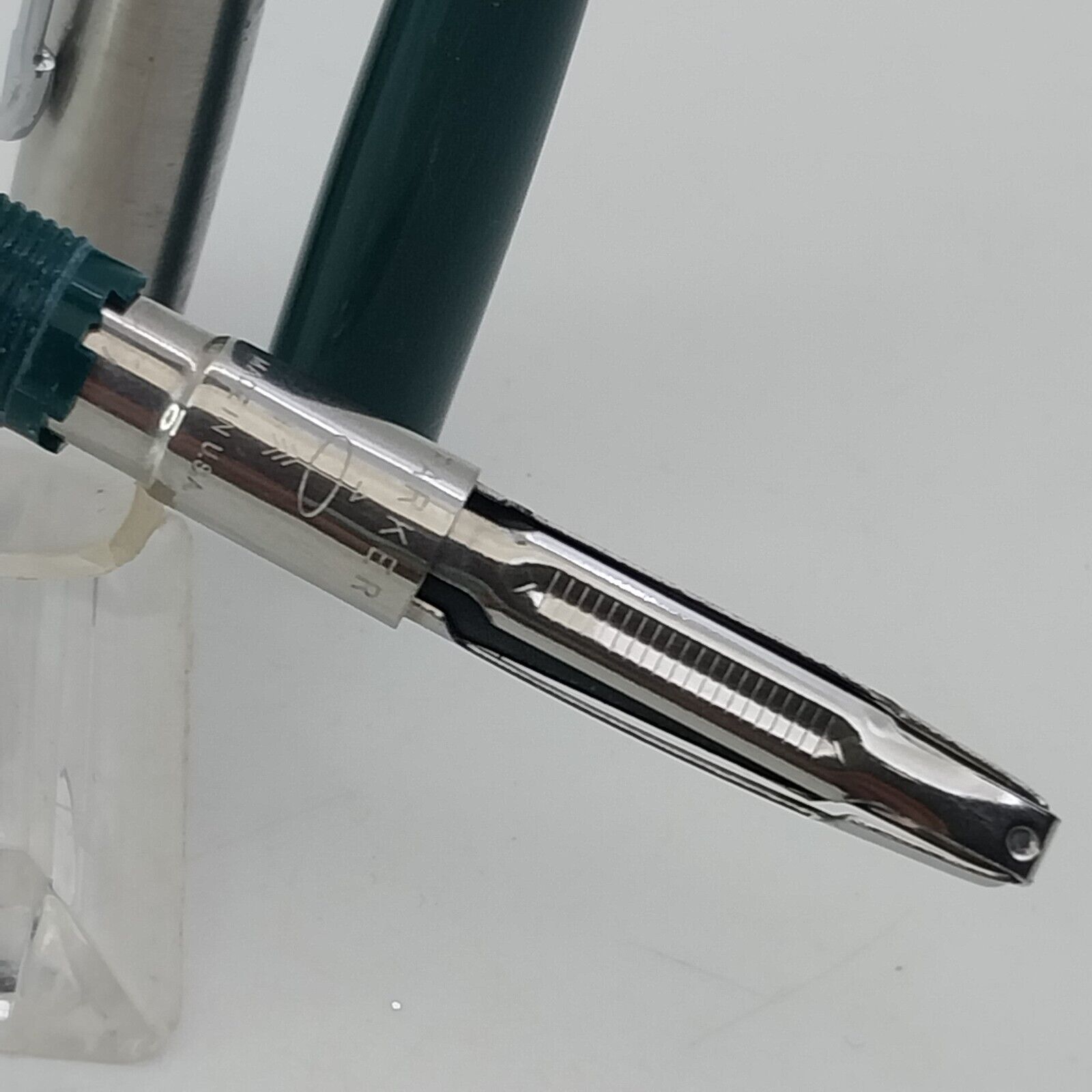 ⁦قلم حبر باركر 45 عتيق، الولايات المتحدة الأمريكية، رأس F، لون أخضر، رقم 11494⁩ - الصورة ⁦10⁩