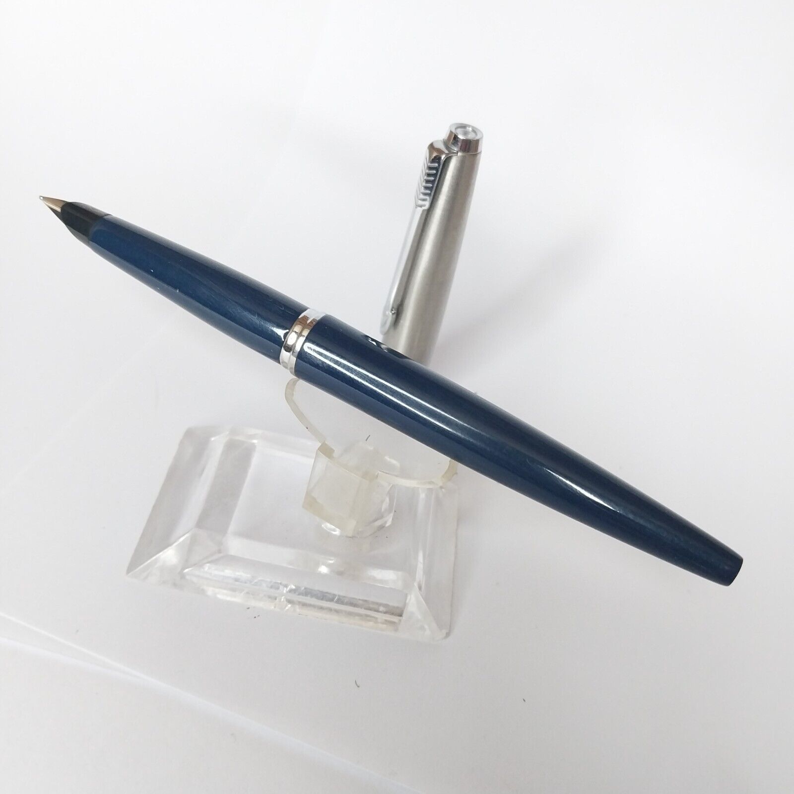 ⁦قلم حبر باركر 45 عتيق، الولايات المتحدة الأمريكية، رأس متوسط، لون أزرق داكن، رقم 11490⁩ - الصورة ⁦16⁩