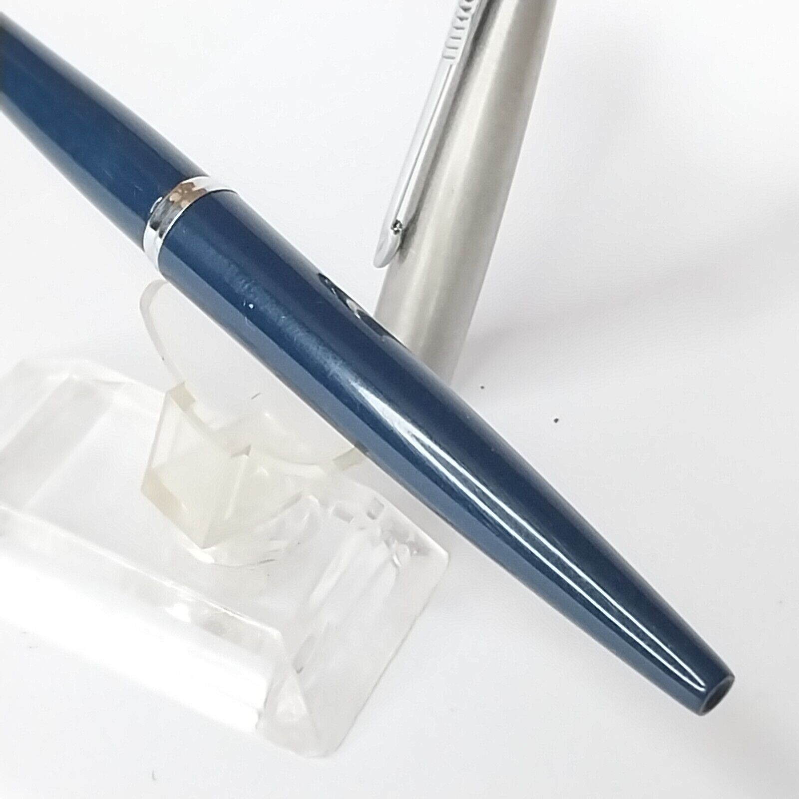 ⁦قلم حبر باركر 45 عتيق، الولايات المتحدة الأمريكية، رأس متوسط، لون أزرق داكن، رقم 11490⁩ - الصورة ⁦24⁩