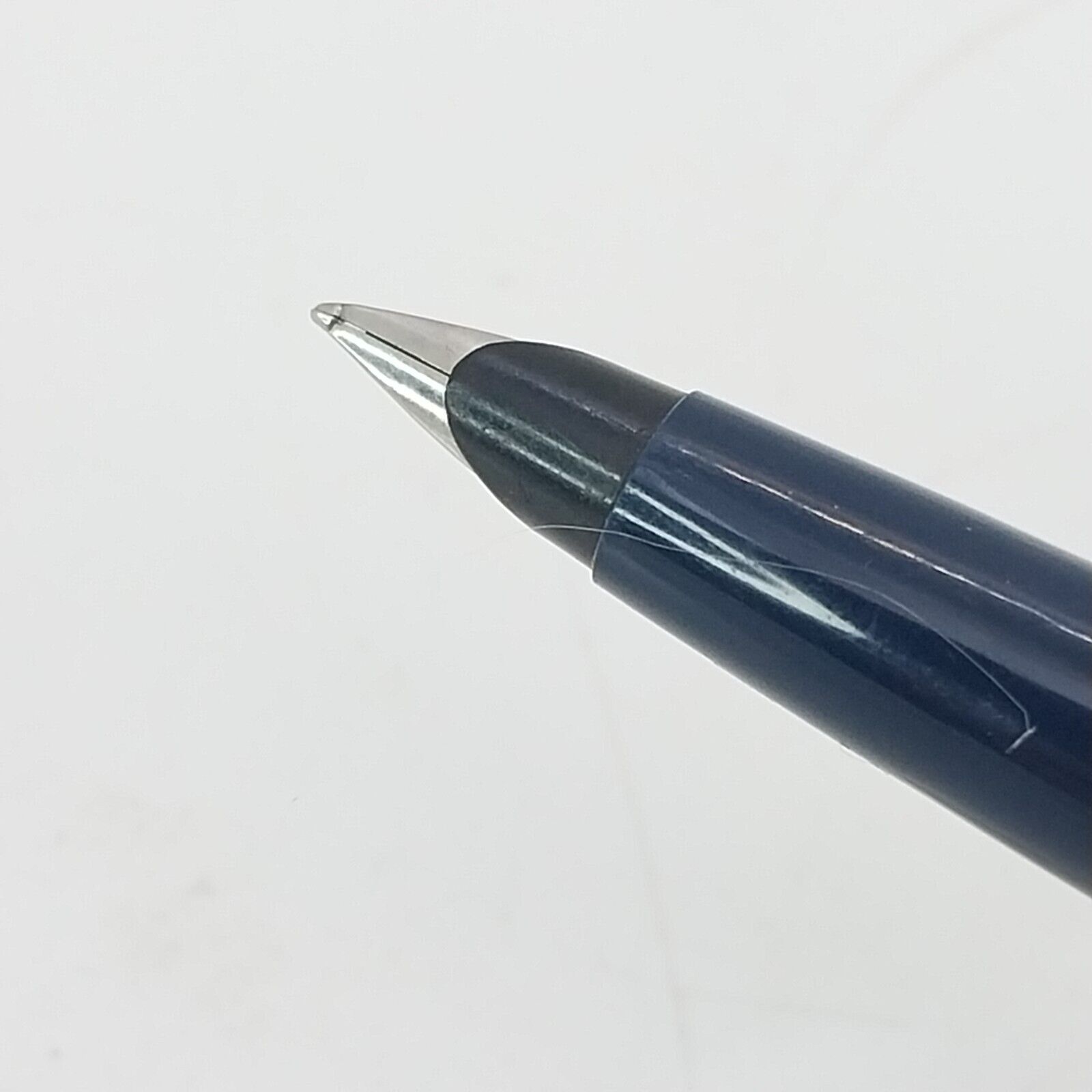 ⁦قلم حبر باركر 45 عتيق، الولايات المتحدة الأمريكية، رأس متوسط، لون أزرق داكن، رقم 11491⁩ - الصورة ⁦7⁩