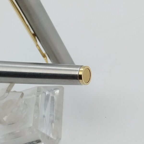 Vintage Parker Arrow Fountain Pen, IC=1984 England Chrome & Golden #11555 - Image 10