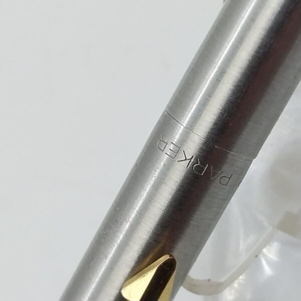 Vintage Parker Arrow Fountain Pen, IC=1984 England Chrome & Golden #11555 - Image 15
