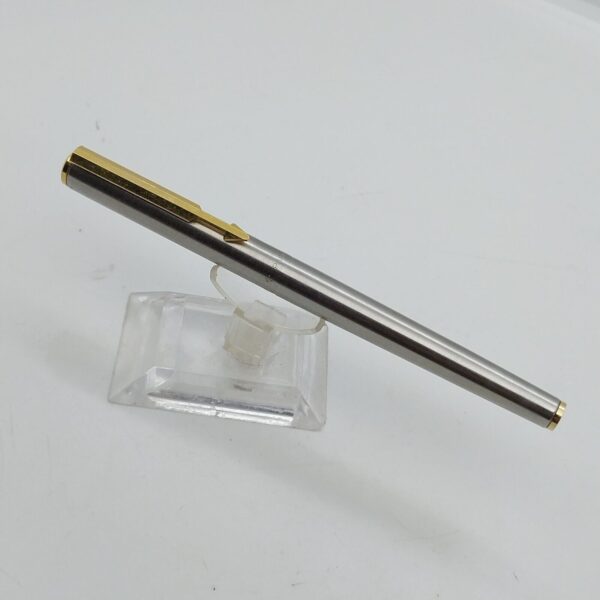 Vintage Parker Arrow Fountain Pen, IC=1984 England Chrome & Golden #11555 - Image 18